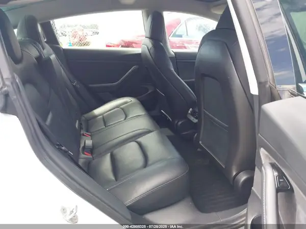 5YJ3E1EA7LF706944 2020 TESLA MODEL 3 - Image 8