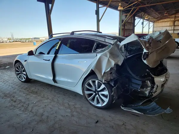 5YJ3E1EA7LF717622 2020 TESLA MODEL 3 - Image 2