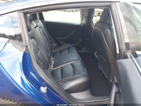 5YJ3E1EA7LF736798 2020 TESLA MODEL 3 - Image 8