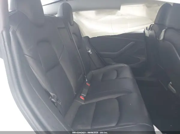 5YJ3E1EA7LF736977 2020 TESLA MODEL 3 - Image 8