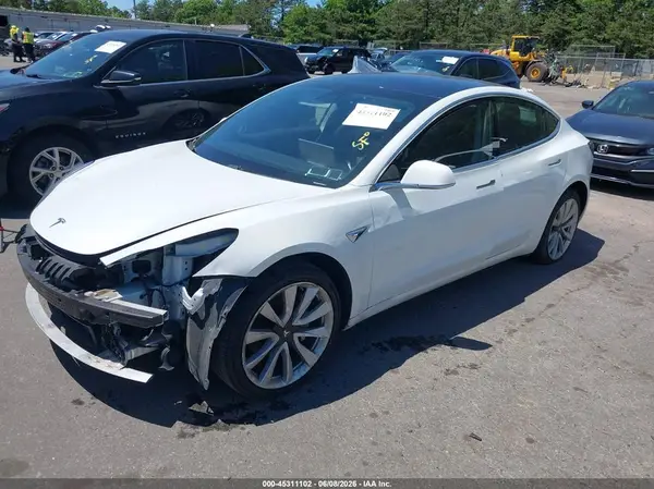 5YJ3E1EA7LF738003 2020 TESLA MODEL 3 - Image 2