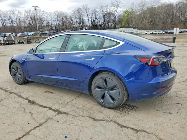 5YJ3E1EA7LF740916 2020 TESLA MODEL 3 - Image 2