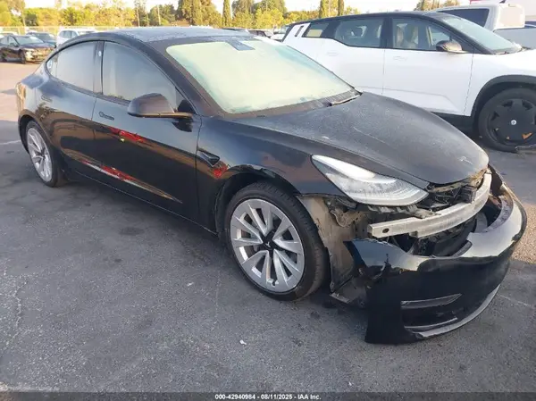 5YJ3E1EA7LF743704 2020 TESLA MODEL 3 - Image 1