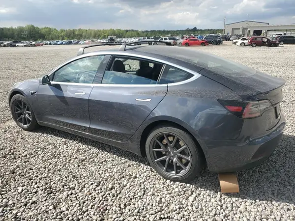 5YJ3E1EA7LF745601 2020 TESLA MODEL 3 - Image 2