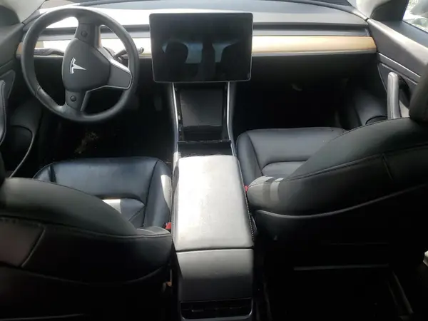 5YJ3E1EA7LF745601 2020 TESLA MODEL 3 - Image 8