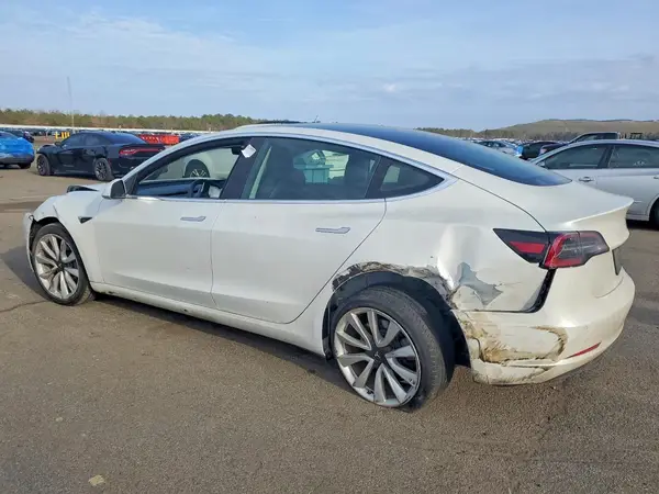 5YJ3E1EA7LF745906 2020 TESLA MODEL 3 - Image 2