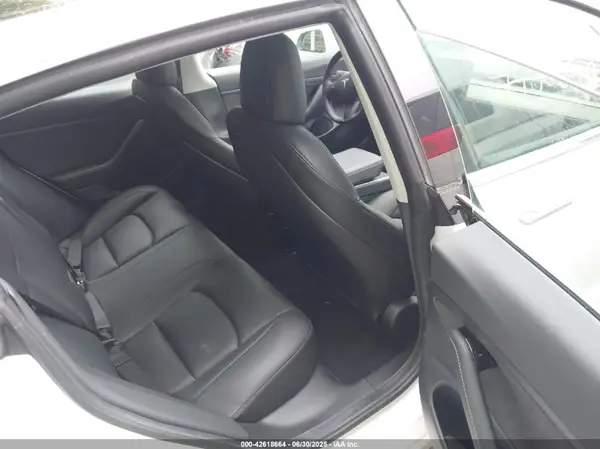 5YJ3E1EA7LF793065 2020 TESLA MODEL 3 - Image 8