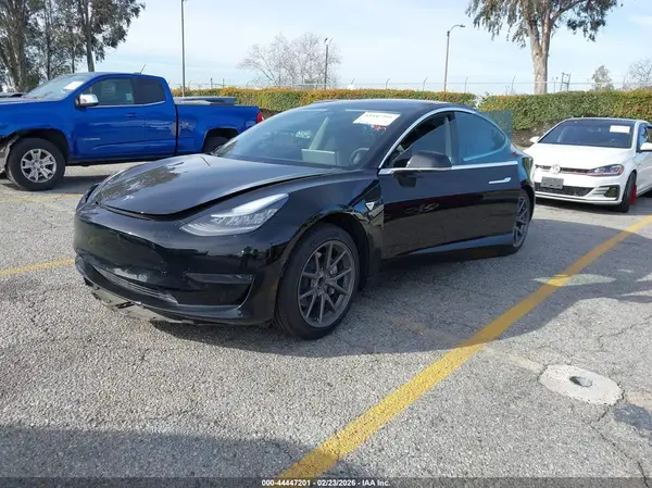 5YJ3E1EA7LF798850 2020 TESLA MODEL 3 - Image 2