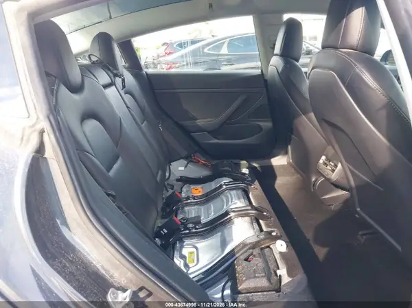 5YJ3E1EA7LF799139 2020 TESLA MODEL 3 - Image 8