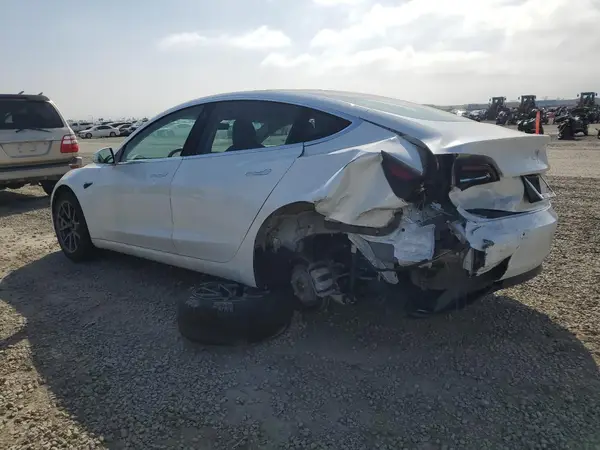 5YJ3E1EA7LF799612 2020 TESLA MODEL 3 - Image 2