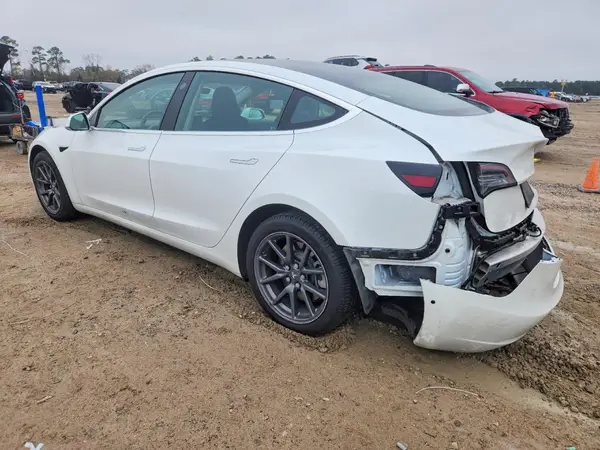 5YJ3E1EA7LF799982 2020 TESLA MODEL 3 - Image 2