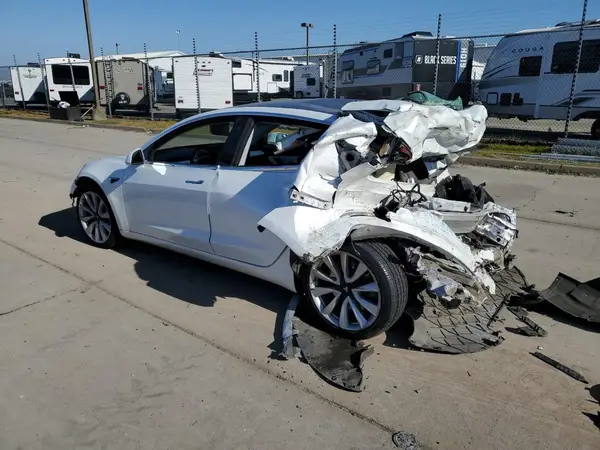 5YJ3E1EA7LF806865 2020 TESLA MODEL 3 - Image 2