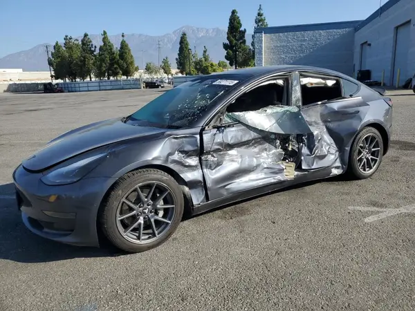 5YJ3E1EA7MF003345 2021 TESLA MODEL 3 - Image 1