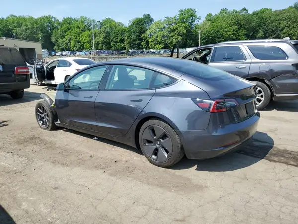 5YJ3E1EA7MF016225 2021 TESLA MODEL 3 - Image 2
