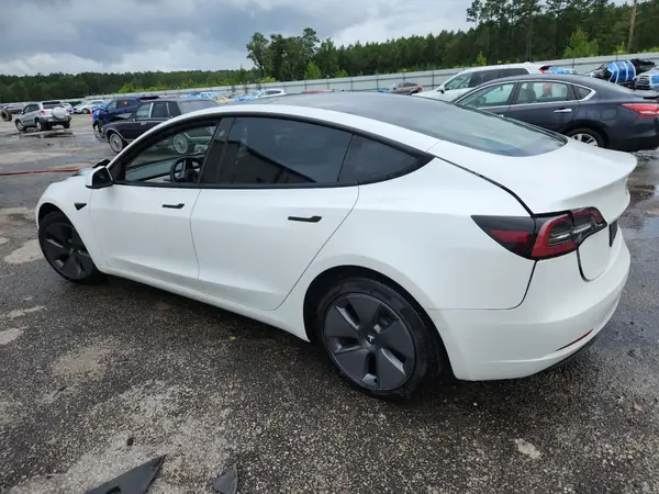5YJ3E1EA7MF016533 2021 TESLA MODEL 3 - Image 2