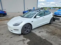 5YJ3E1EA7MF017519 2021 TESLA MODEL 3