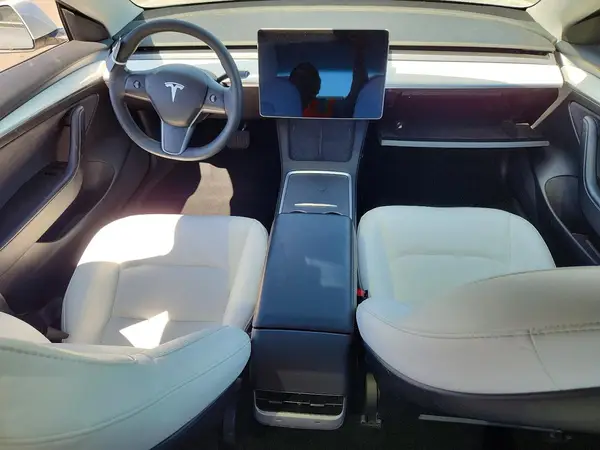 5YJ3E1EA7MF018492 2021 TESLA MODEL 3 - Image 8