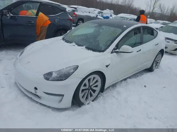 5YJ3E1EA7MF019299 2021 TESLA MODEL 3 - Image 2