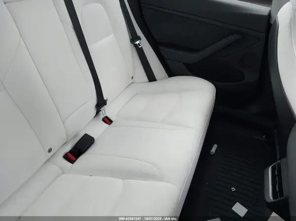5YJ3E1EA7MF020520 2021 TESLA MODEL 3 - Image 8