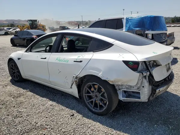5YJ3E1EA7MF021277 2021 TESLA MODEL 3 - Image 2