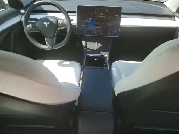 5YJ3E1EA7MF025121 2021 TESLA MODEL 3 - Image 8