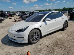 5YJ3E1EA7MF025958 2021 TESLA MODEL 3