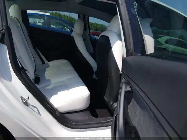 5YJ3E1EA7MF026107 2021 TESLA MODEL 3 - Image 8