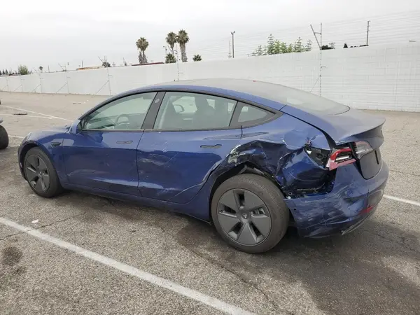 5YJ3E1EA7MF028973 2021 TESLA MODEL 3 - Image 2