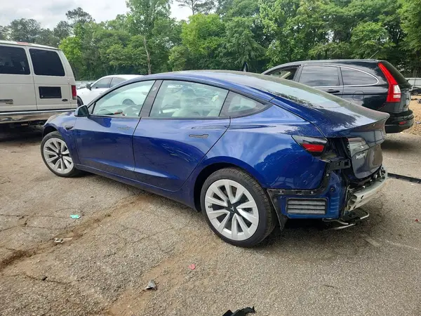 5YJ3E1EA7MF047295 2021 TESLA MODEL 3 - Image 2