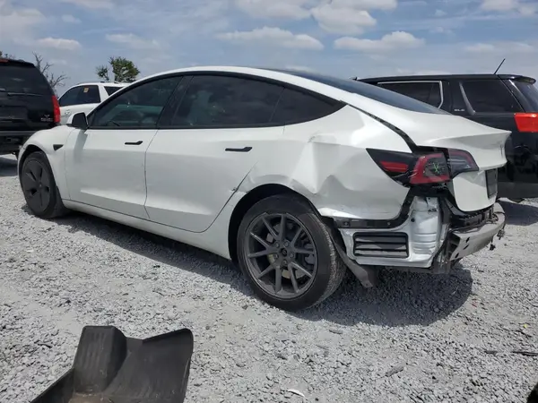 5YJ3E1EA7MF048074 2021 TESLA MODEL 3 - Image 2