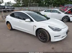 5YJ3E1EA7MF048320 2021 TESLA MODEL 3