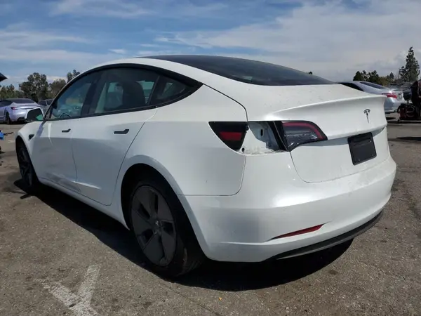 5YJ3E1EA7MF052206 2021 TESLA MODEL 3 - Image 2