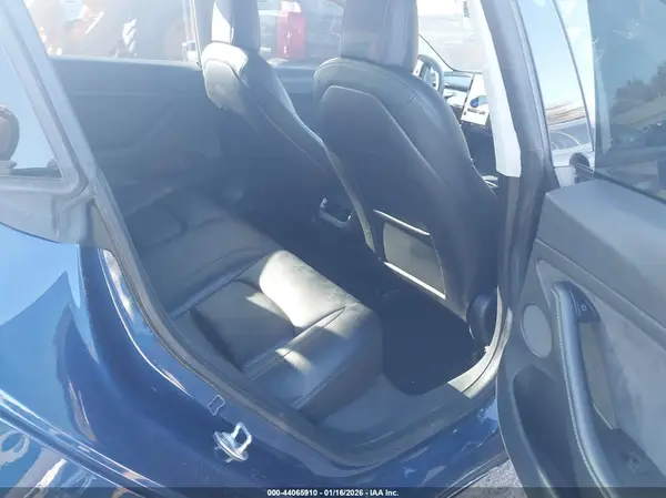 5YJ3E1EA7MF060502 2021 TESLA MODEL 3 - Image 8