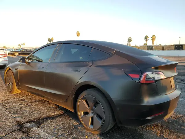 5YJ3E1EA7MF061259 2021 TESLA MODEL 3 - Image 2