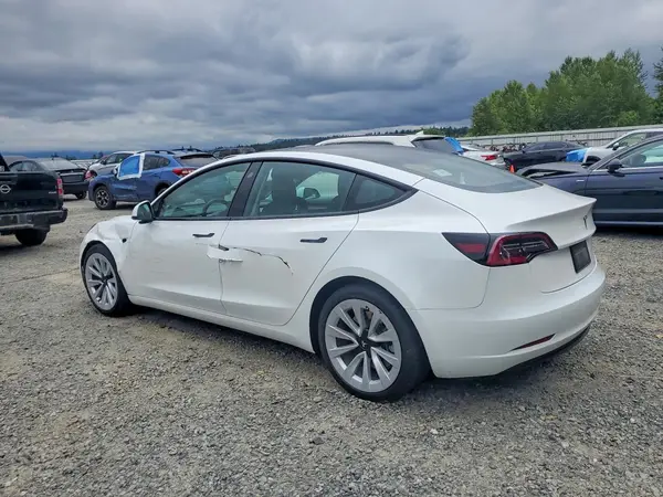 5YJ3E1EA7MF070320 2021 TESLA MODEL 3 - Image 2
