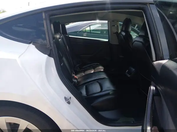 5YJ3E1EA7MF073542 2021 TESLA MODEL 3 - Image 8