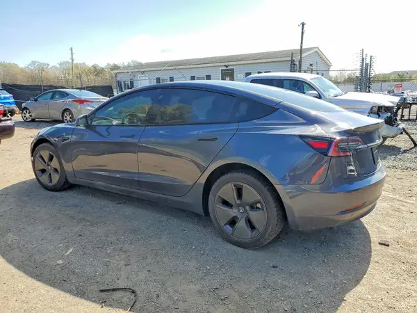 5YJ3E1EA7MF083097 2021 TESLA MODEL 3 - Image 2