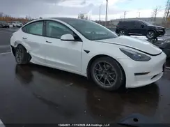 5YJ3E1EA7MF085223 2021 TESLA MODEL 3