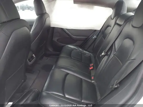 5YJ3E1EA7MF085223 2021 TESLA MODEL 3 - Image 8