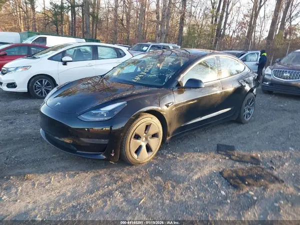 5YJ3E1EA7MF090339 2021 TESLA MODEL 3 - Image 2