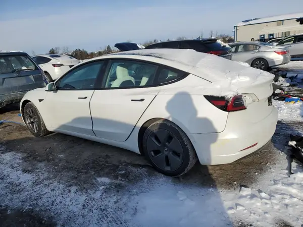 5YJ3E1EA7MF092639 2021 TESLA MODEL 3 - Image 2