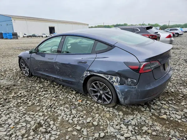5YJ3E1EA7MF094701 2021 TESLA MODEL 3 - Image 2