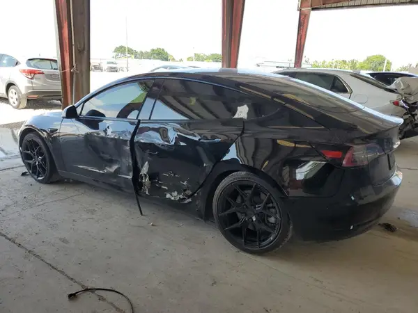 5YJ3E1EA7MF097744 2021 TESLA MODEL 3 - Image 2