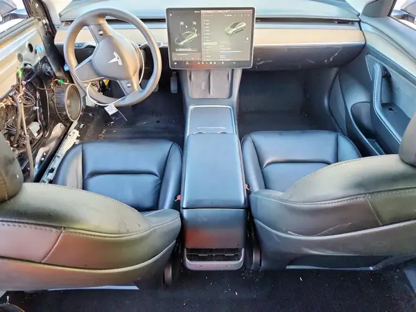 5YJ3E1EA7MF098134 2021 TESLA MODEL 3 - Image 8