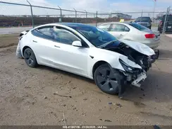 5YJ3E1EA7MF098733 2021 TESLA MODEL 3