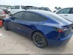 5YJ3E1EA7MF099610 2021 TESLA MODEL 3