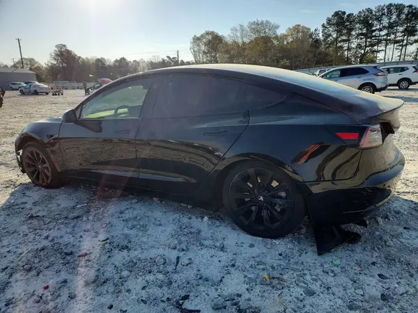 5YJ3E1EA7MF852181 2021 TESLA MODEL 3 - Image 2