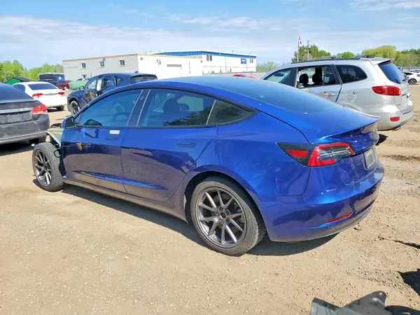 5YJ3E1EA7MF853525 2021 TESLA MODEL 3 - Image 2
