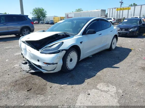 5YJ3E1EA7MF853671 2021 TESLA MODEL 3 - Image 2