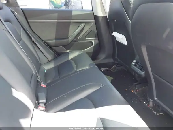 5YJ3E1EA7MF853671 2021 TESLA MODEL 3 - Image 8